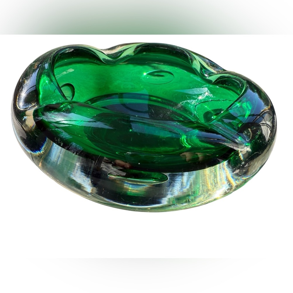 Vintage Green Glass Art Bowl Ashtray Handblown Beautiful